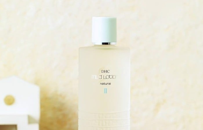 Nước hoa hồng cao cấp DHC Mild Lotion II giúp cân bằng da, giảm bóng nhờn