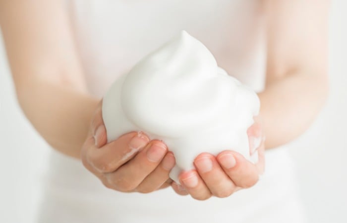 SLS - chất dễ gây kích ứng với da nhạy cảm