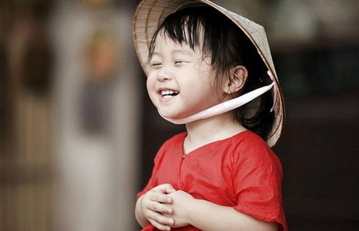 Bố mẹ nên hỏi ý kiến bác sĩ trước khi cho trẻ dùng viên uống mầm đậu nành DHC
