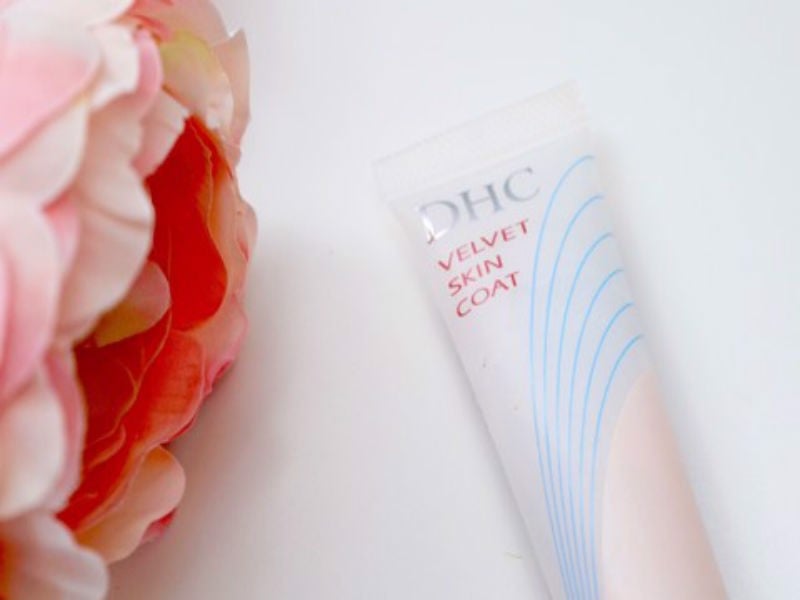 Kem lót kiềm dầu - bảo bối dành cho bạn gái da dầu