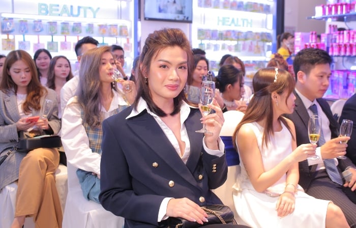 Đào Bá Lộc review collagen nước DHC