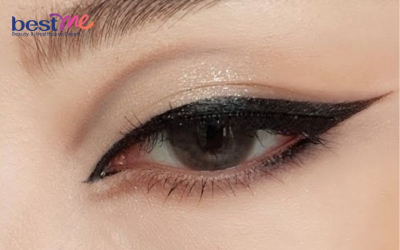 14 cách kẻ mắt eyeliner đơn giản tự nhiên cho người mới bắt đầu - 11