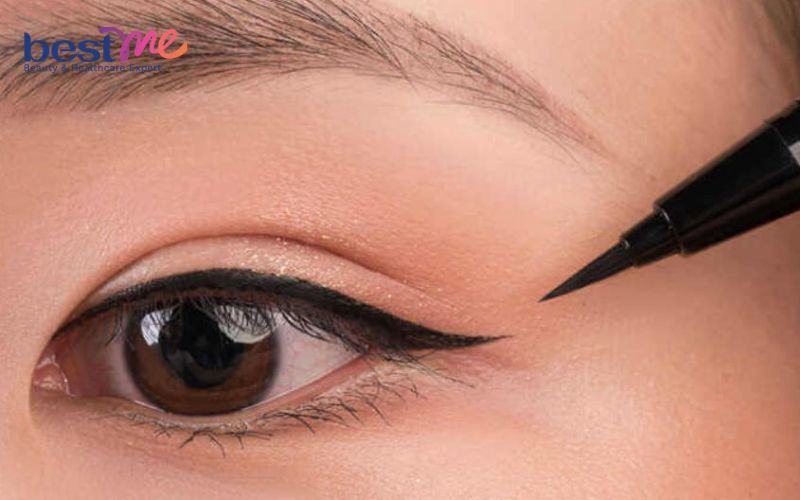 14 cách kẻ mắt eyeliner đơn giản tự nhiên cho người mới bắt đầu - 7