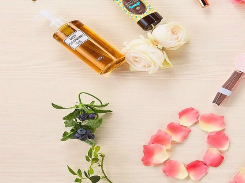 Những nguyên nhân chính và phương pháp chăm sóc da mụn hiệu quả