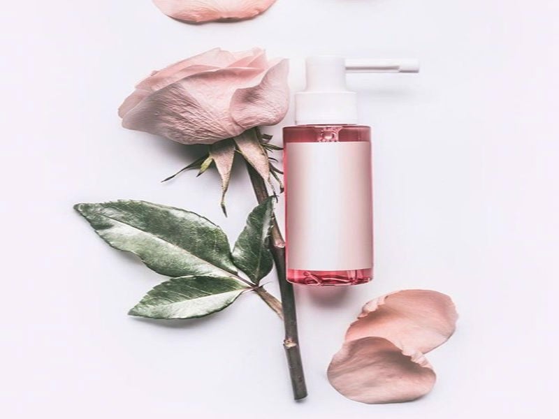 10 Cách làm nước hoa hồng tại nhà giúp làm đẹp da hiệu quả