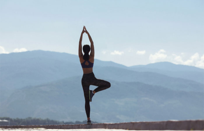 Tư thế ngọn núi trong Yoga