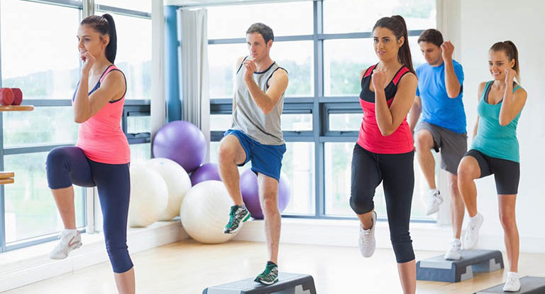 Có những nguyên tắc nào cần tuân thủ khi tập aerobic giảm mỡ bụng?