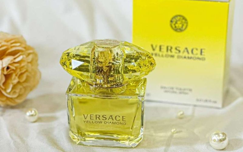 [2024] Đánh giá mùi hương nước hoa Versace vàng Yellow Diamond - 5
