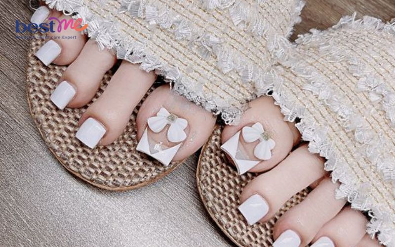 30-bo-mong-chan-son-gel-dep-nhat-cho-nang-them-tre-trung-13 30+ bộ móng chân sơn gel đẹp nhất cho nàng thêm trẻ trung - 13