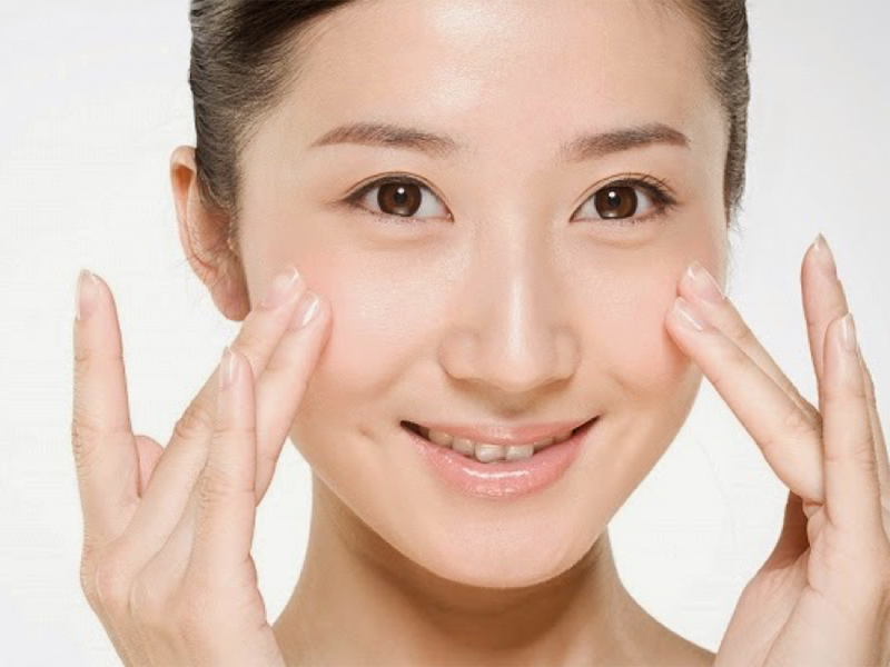 Những sai lầm bạn gái nhất định cần tránh khi tẩy da chết