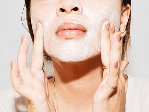 Những sai lầm bạn gái nhất định cần tránh khi tẩy da chết - 5