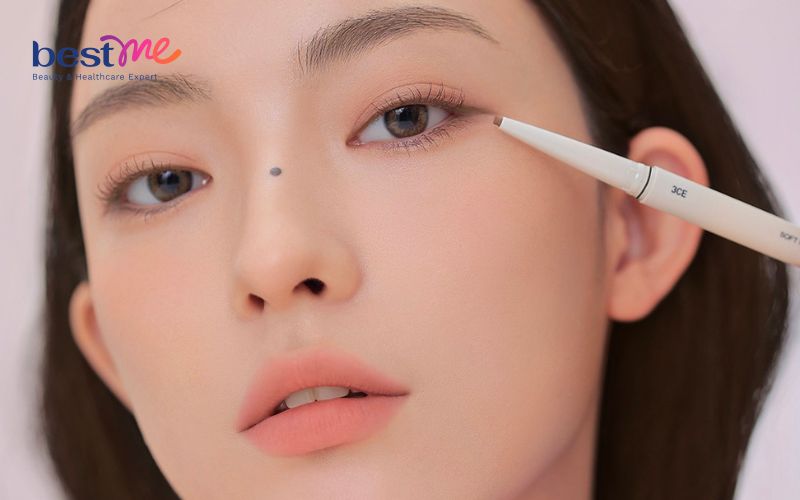 8 cách kẻ eyeliner cho mắt mí lót đẹp nổi bật cực đơn giản - 7