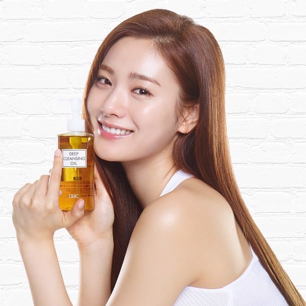 Những lưu ý khi chăm sóc da mặt tại nhà cho làn da rạng rỡ - 2