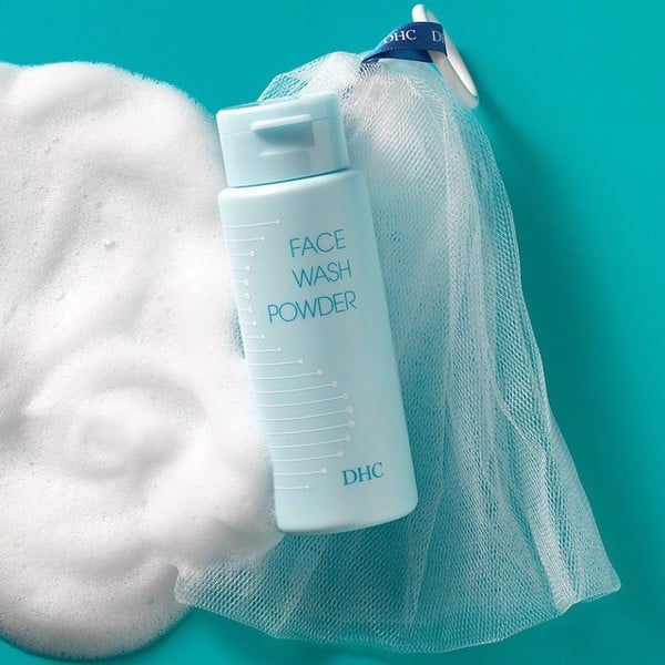 Vì sao nên dùng lướt tạo bọt để rửa mặt? - 3