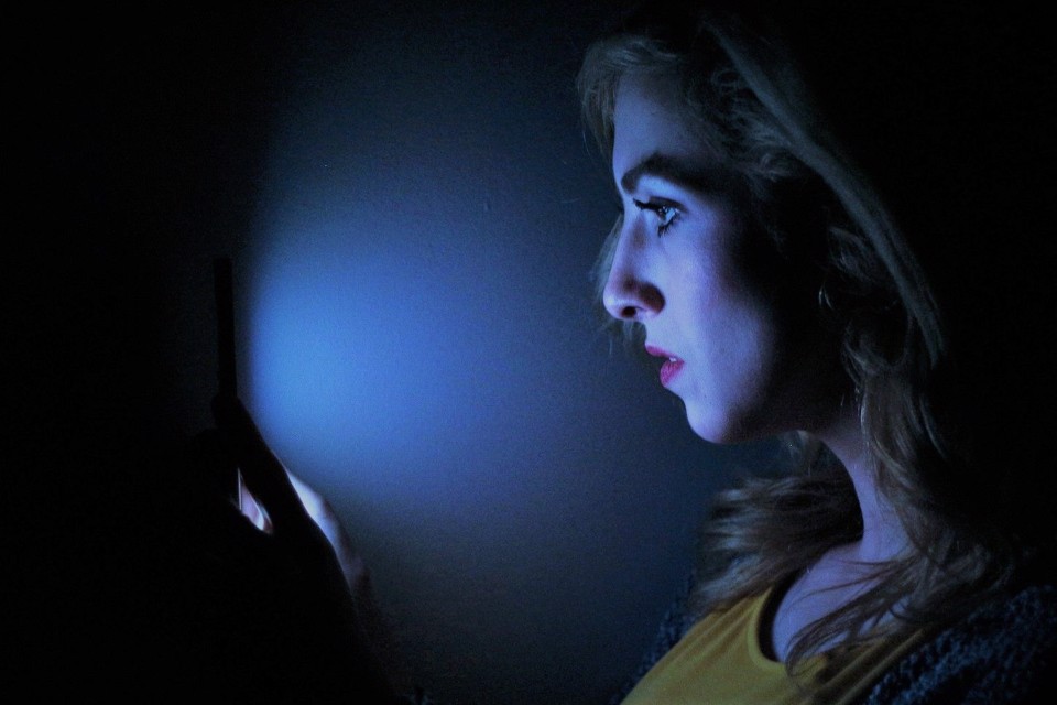 How does blue light from phone screens affect our eyes? 
