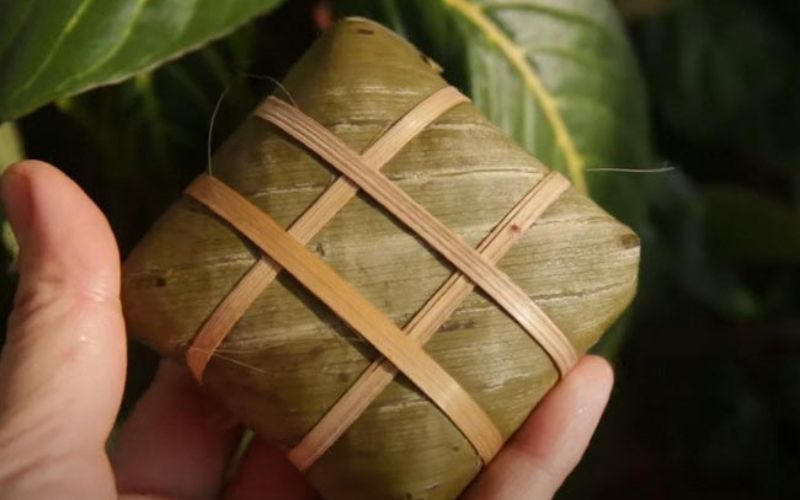 bat-mi-cach-lam-banh-chung-nho-vuong-vuc-1 Bật mí cách làm bánh chưng nhỏ vuông vức - 1