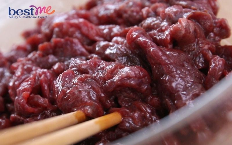 bat-mi-cach-lam-bo-nuong-sot-me-chua-ngot-ngon-dung-dieu-3 Bật mí cách làm bò nướng sốt me chua ngọt ngon đúng điệu - 3