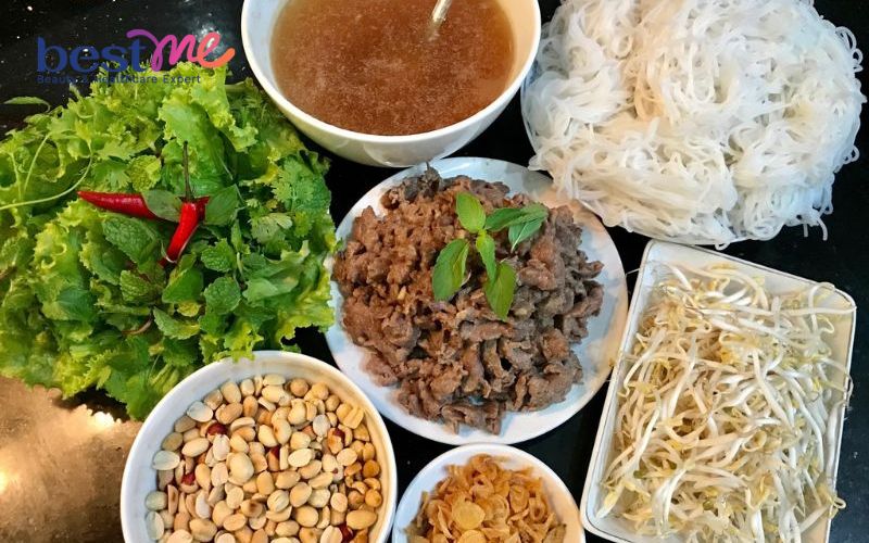 bat-mi-cach-lam-bun-bo-nam-bo-chuan-vi-thom-ngon-ngay-tai-nha-2 Bật mí cách làm bún bò Nam Bộ chuẩn vị, thơm ngon ngay tại nhà - 2