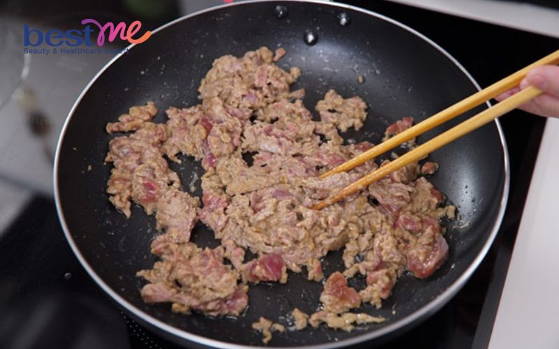 bat-mi-cach-lam-bun-bo-nam-bo-chuan-vi-thom-ngon-ngay-tai-nha-5 Bật mí cách làm bún bò Nam Bộ chuẩn vị, thơm ngon ngay tại nhà - 5