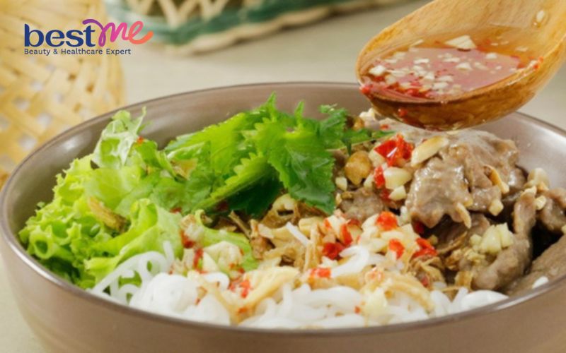 bat-mi-cach-lam-bun-bo-nam-bo-chuan-vi-thom-ngon-ngay-tai-nha-8 Bật mí cách làm bún bò Nam Bộ chuẩn vị, thơm ngon ngay tại nhà - 8