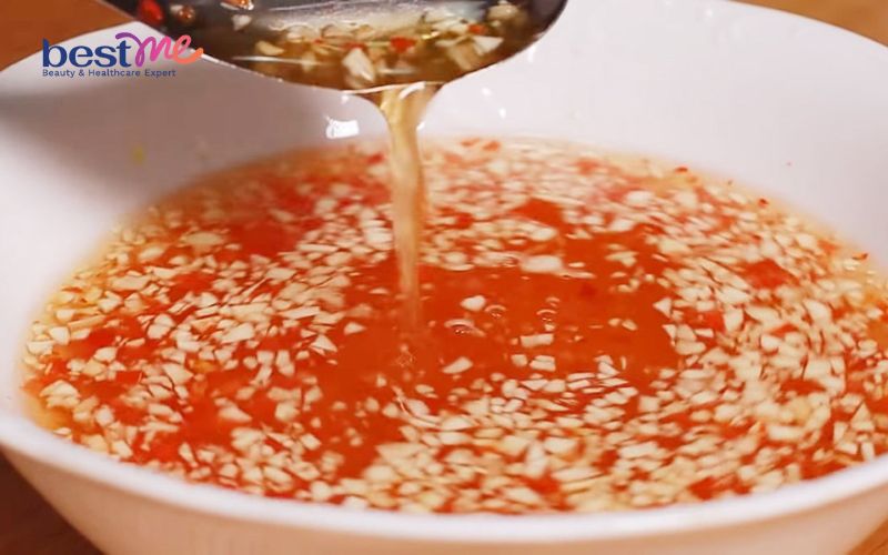 bat-mi-cach-luoc-thit-bo-ngon-dung-dieu-mem-thom-khong-bi-dai-5 Bật mí cách luộc thịt bò ngon đúng điệu, mềm thơm không bị dai - 5