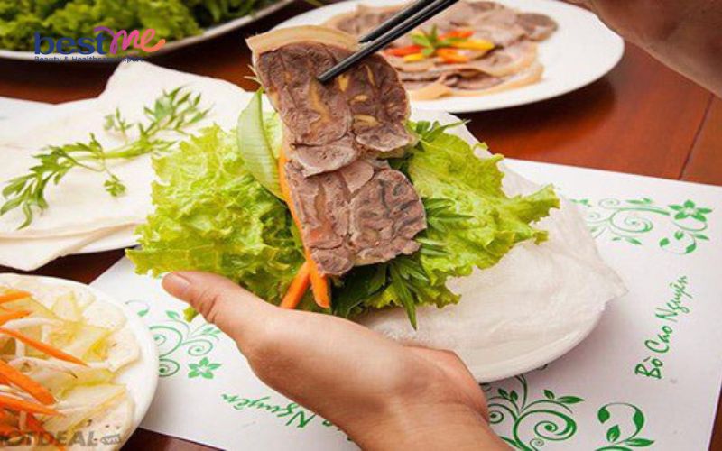 bat-mi-cach-luoc-thit-bo-ngon-dung-dieu-mem-thom-khong-bi-dai-6 Bật mí cách luộc thịt bò ngon đúng điệu, mềm thơm không bị dai - 6