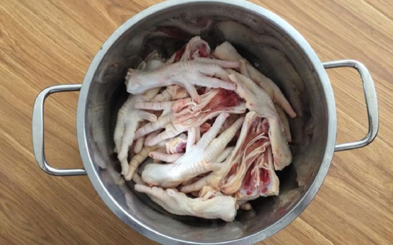 bi-quyet-lam-chan-ga-nuong-sa-te-ngon-nhuc-nach-ai-cung-me-3 Bí quyết làm chân gà nướng sa tế ngon nhức nách ai cũng mê - 3
