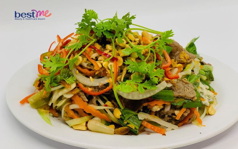 bi-quyet-lam-goi-bo-tai-chanh-ngon-nhuc-nach-an-hoai-khong-ngan-8 Bí quyết làm gỏi bò tái chanh ngon nhức nách ăn hoài không ngán - 8