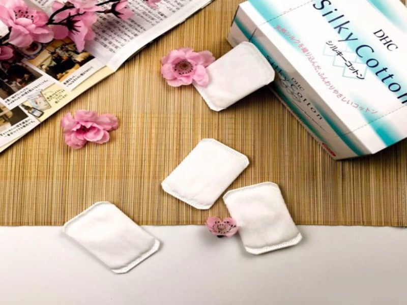 Tầm quan trọng của bông tẩy trang trong chăm sóc da