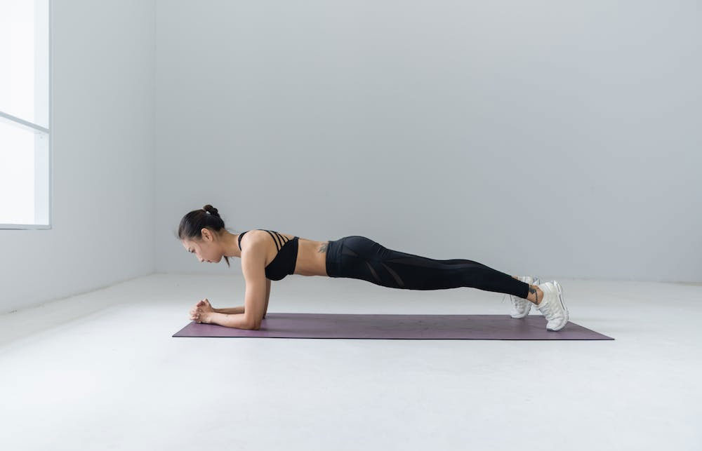 Plank hỗ trợ giảm mỡ thừa toàn thân hiệu quả