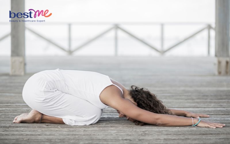cac-bai-tap-yoga-co-ban-cho-nguoi-moi-bat-dau-10 Các bài tập yoga cơ bản cho người mới bắt đầu - 10