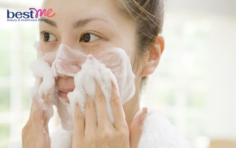 cac-buoc-trang-diem-cho-da-dau-lo-chan-long-to-co-ban-lau-troi-2 Các bước trang điểm cho da dầu lỗ chân lông to cơ bản lâu trôi - 2