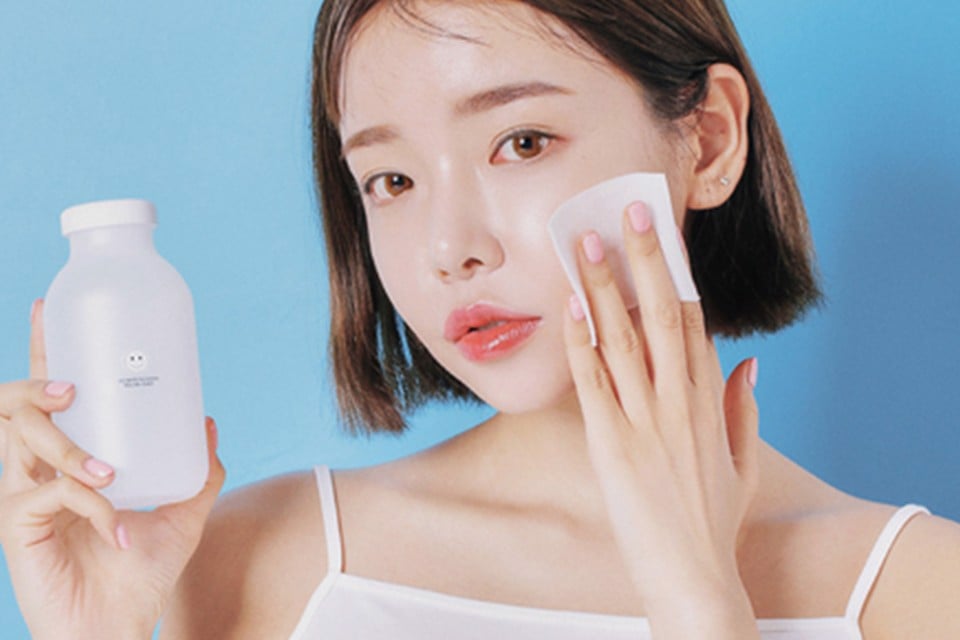 Các loại nước tẩy trang cho da dầu mụn của Nhật tác dụng bất ngờ