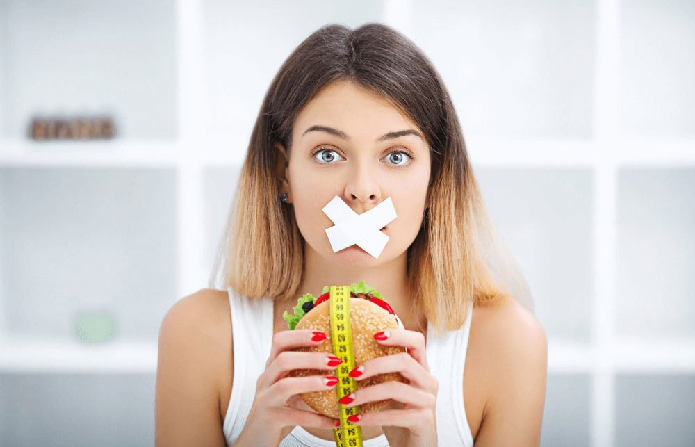 Nhịn ăn có thể làm bạn mất năng lượng và gây tăng cân trở lại