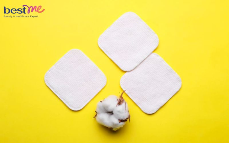 Xem xét về chất liệu bông là tiêu chí hàng đầu trong cách chọn bông tẩy trang chất lượng