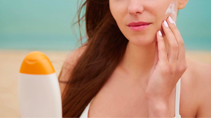 Chống nắng bảo vệ da khi ra ngoài