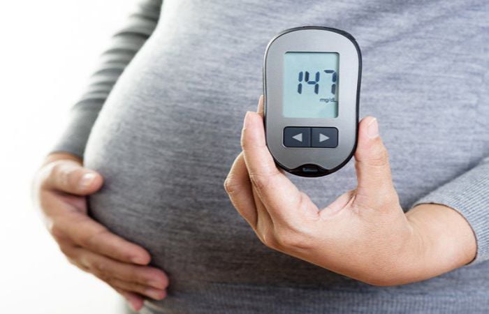 Tuần thai thứ 22-24 là thời điểm mẹ bầu cần đo đường huyết để xét nghiệm tiểu đường thai kỳ