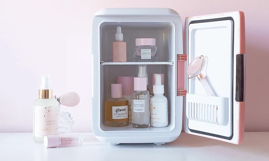 Kem dưỡng ẩm để trong tủ lạnh mang lại cảm giác dễ chịu khi dùng vào mùa hè