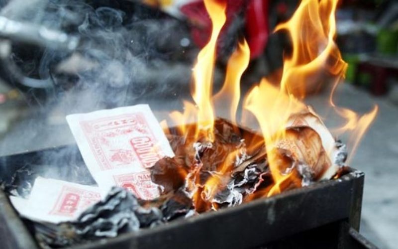 Cách hóa vàng ông Công ông Táo chuẩn nhất, tránh phạm điều cấm kỵ - 3