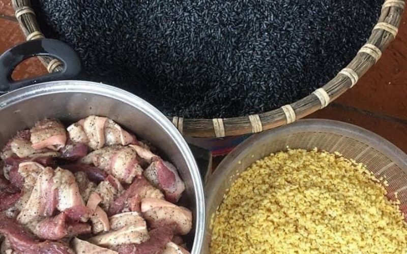 Cách làm bánh chưng đen chuẩn vị núi rừng  - 2