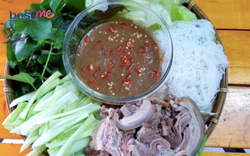 cach-lam-bo-hap-sa-mem-thom-nuc-mui-cuc-de-ngay-tai-nha-5 Cách làm bò hấp sả mềm thơm nức mũi cực dễ ngay tại nhà - 5