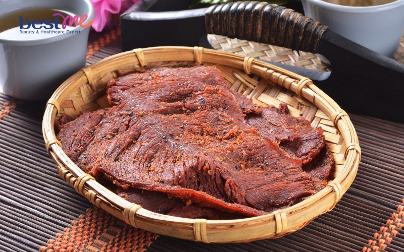 cach-lam-bo-kho-mieng-lai-rai-cuc-ngon-khong-can-lo-nuong-6 Cách làm bò khô miếng lai rai cực ngon không cần lò nướng - 6