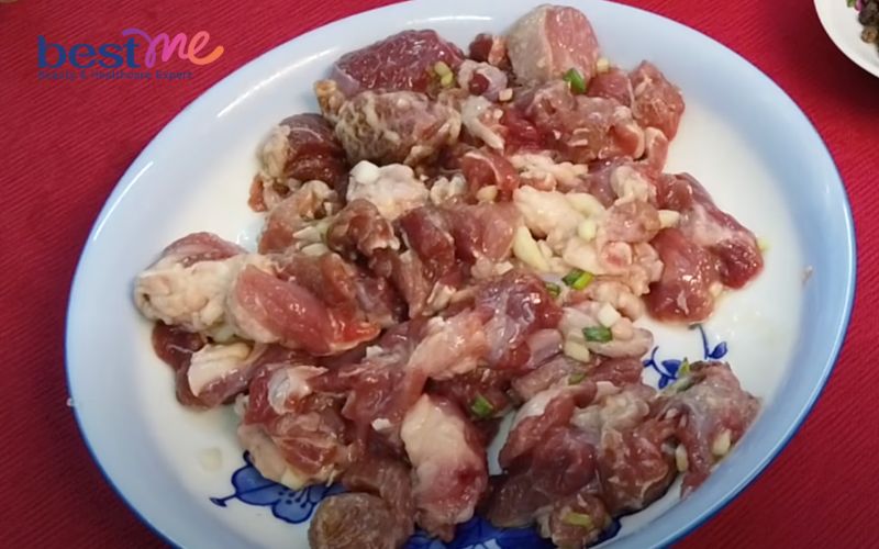 cach-lam-bo-kho-tieu-thom-nuc-mui-cuc-dua-com-4 Cách làm bò kho tiêu thơm nức mũi cực đưa cơm - 4