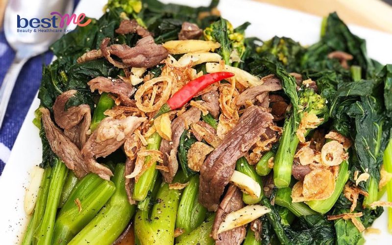 cach-lam-thit-bo-xao-rau-cai-cuc-ngon-chi-voi-3-buoc-don-gian-1 Cách làm thịt bò xào rau cải cực ngon chỉ với 3 bước đơn giản - 1
