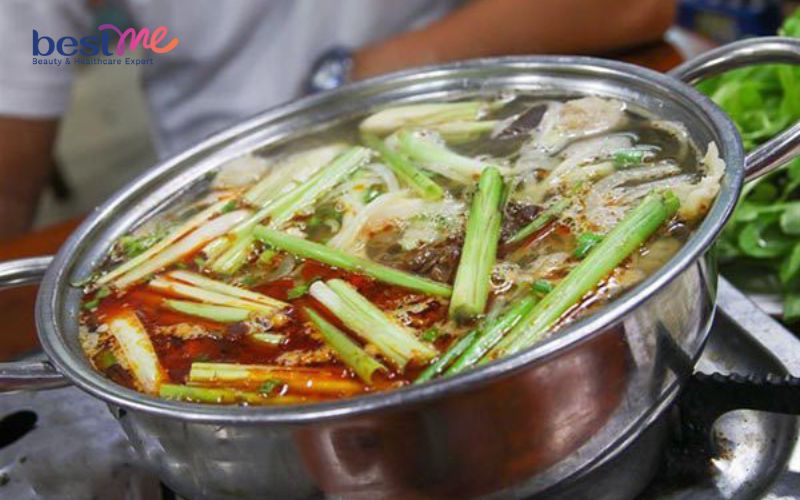 cach-nau-suon-bo-ham-sa-thom-ngon-giau-dinh-duong-chieu-dai-ca-nha-4 Cách nấu sườn bò hầm sả thơm ngon, giàu dinh dưỡng chiêu đãi cả nhà - 4