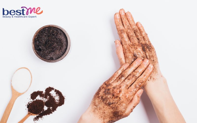 Tắm trắng bằng cà phê tại nhà là một trong những phương pháp được nhiều người yêu thích 