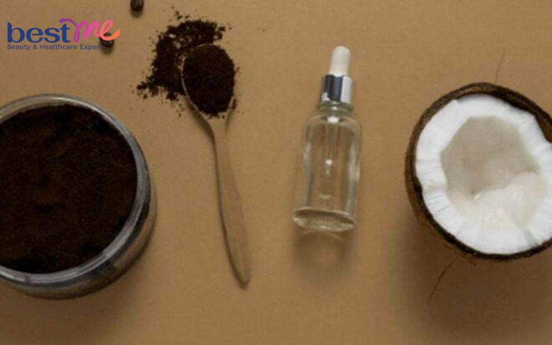 Tắm trắng da với bột cà phê và dầu dừa