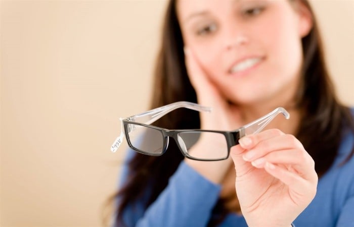 Người cận thị có thể áp dụng nhiều cách khác nhau để cải thiện thị lực
