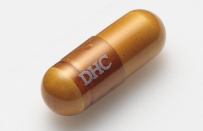 Cận cảnh viên uống Coenzyme Q10 DHC