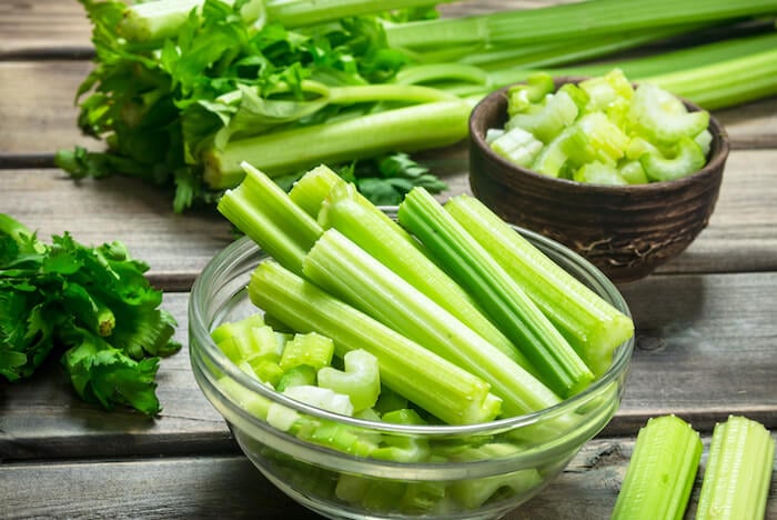 Cần tây có khả năng giúp đường ruột hoạt động ổn định hơn